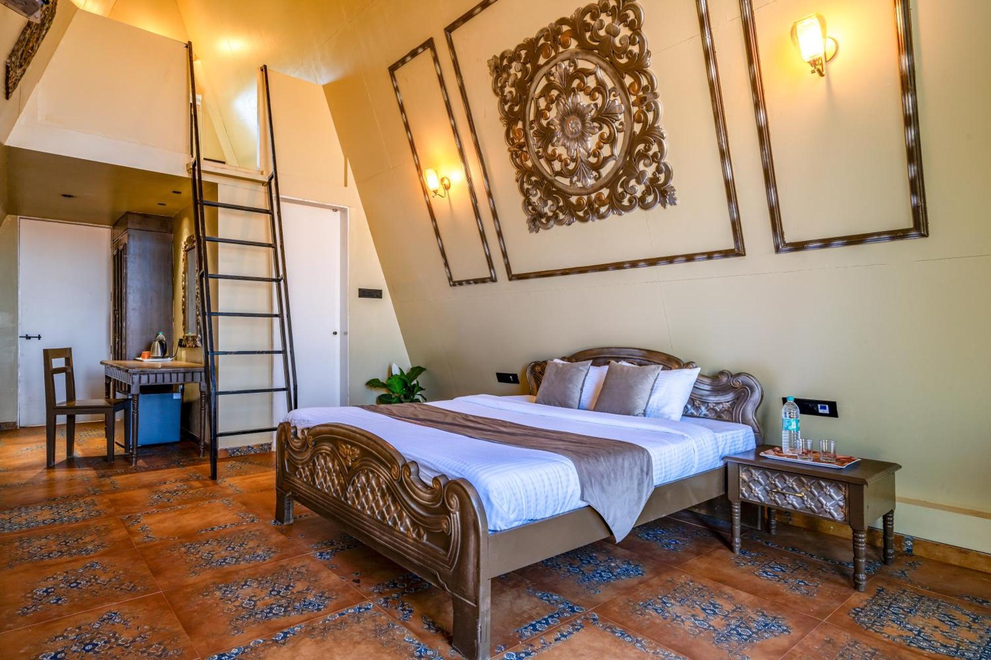 Dio Regaalo Theme Resort, Ratnagiri Ngoại thất bức ảnh