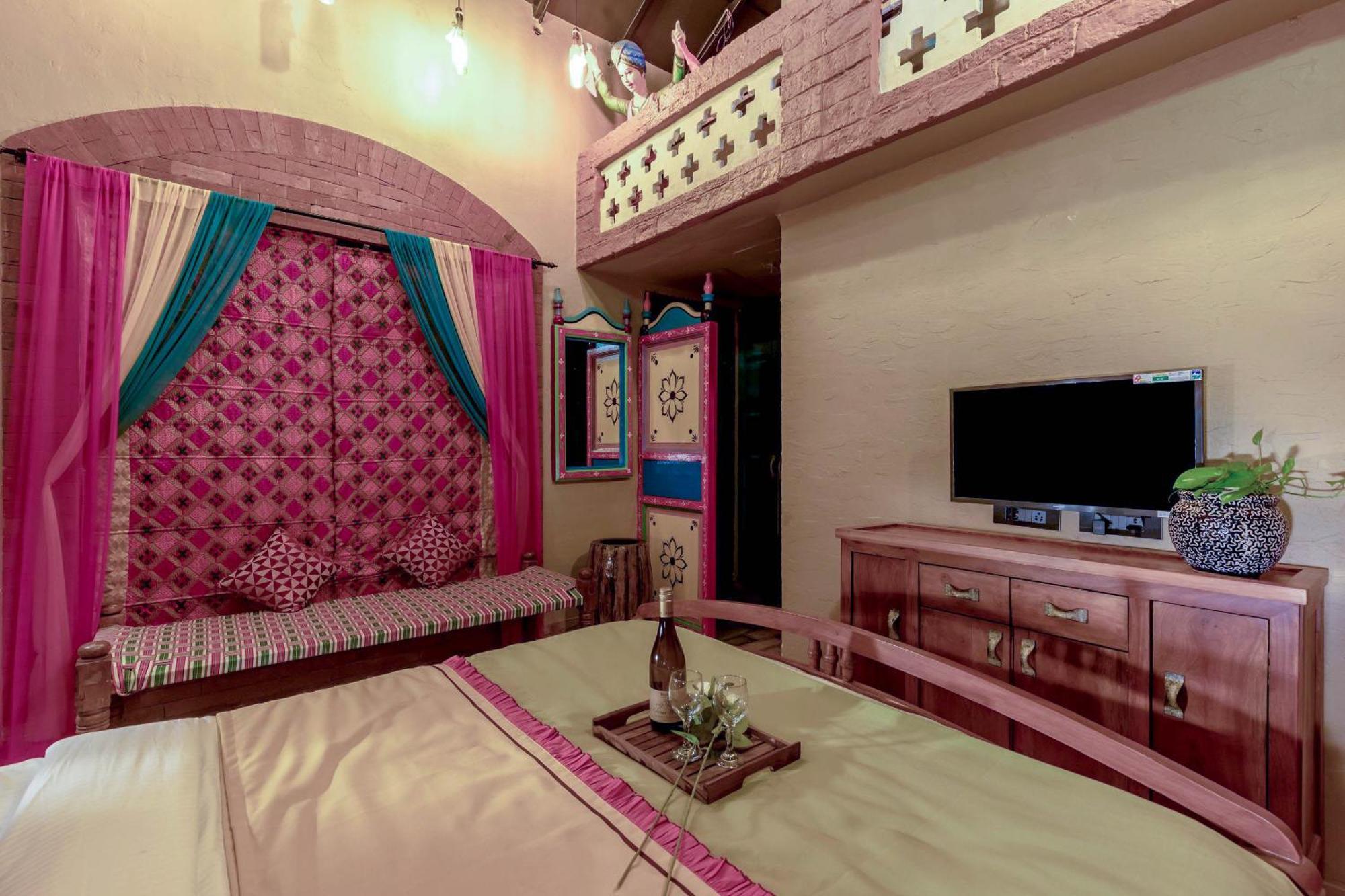 Dio Regaalo Theme Resort, Ratnagiri Ngoại thất bức ảnh